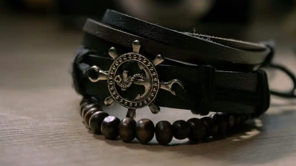 A picture of a leather bracelet