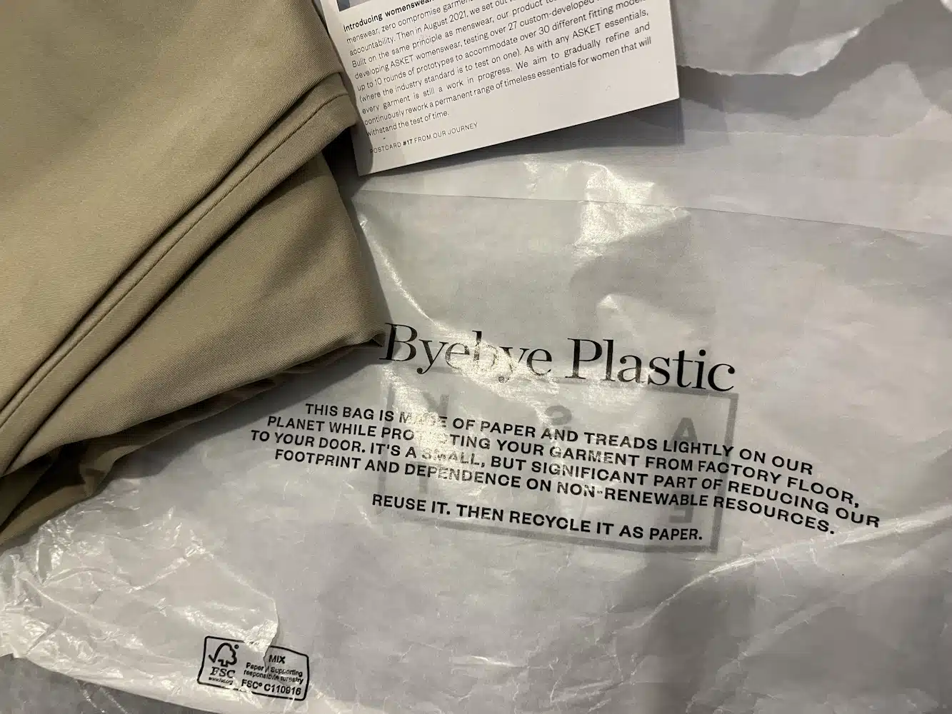 Recycling Message on Asket's Package